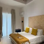 Tresette Porta Capuana 4*