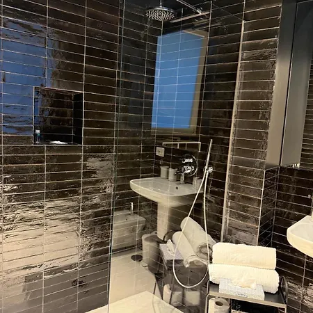 Tresette Porta Capuana 4*