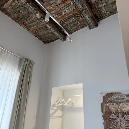 Tresette Porta Capuana Гостевой дом Неаполь