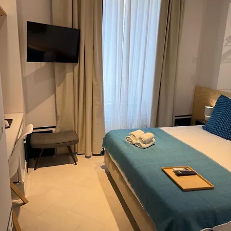 Tresette Porta Capuana Гостевой дом 4*