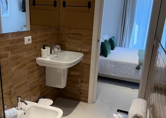 Tresette Porta Capuana 4* נאפולי